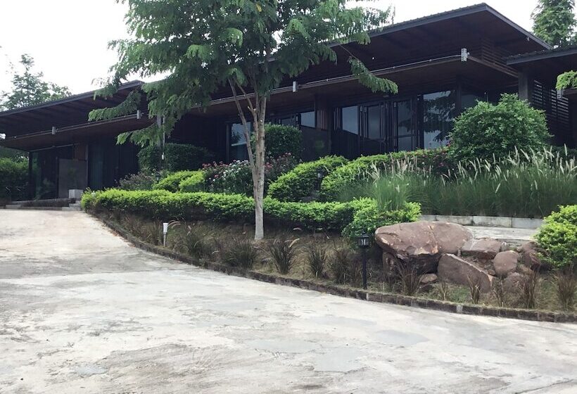 هتل The Like Resort