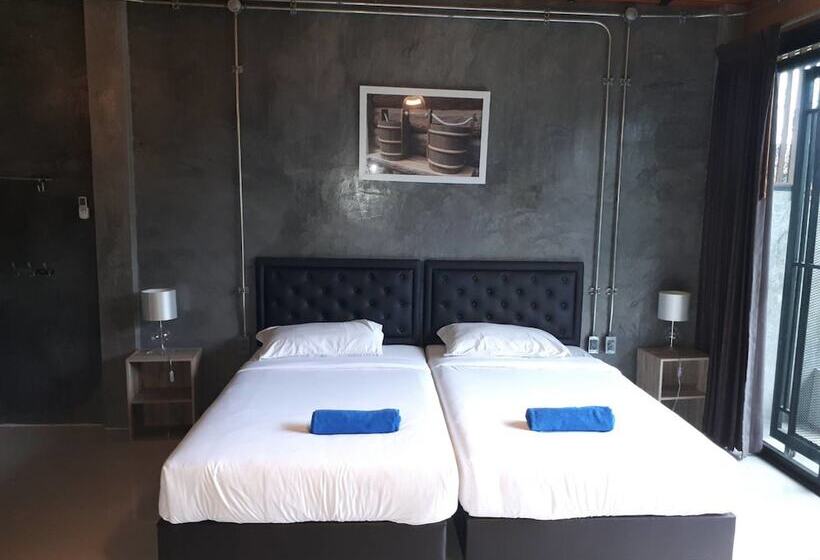 هتل The Like Resort