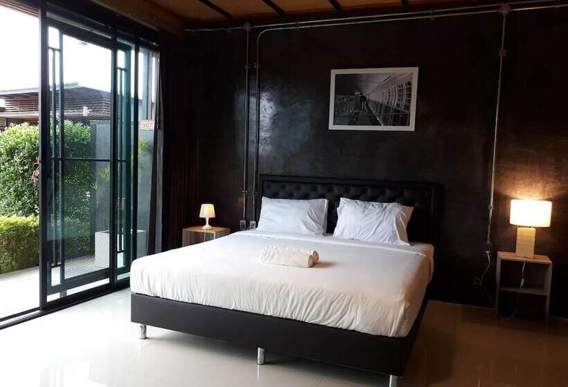 هتل The Like Resort