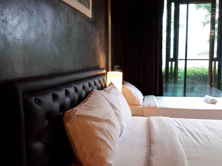 هتل The Like Resort