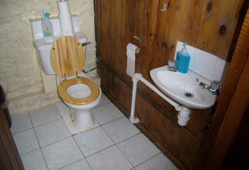 Marthrown Of Mabie Hostel