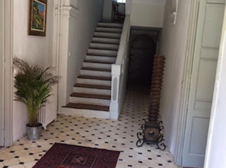 پانسیون Château D'eoures