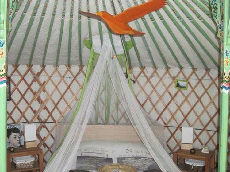 פנסיון Destination Ailleurs