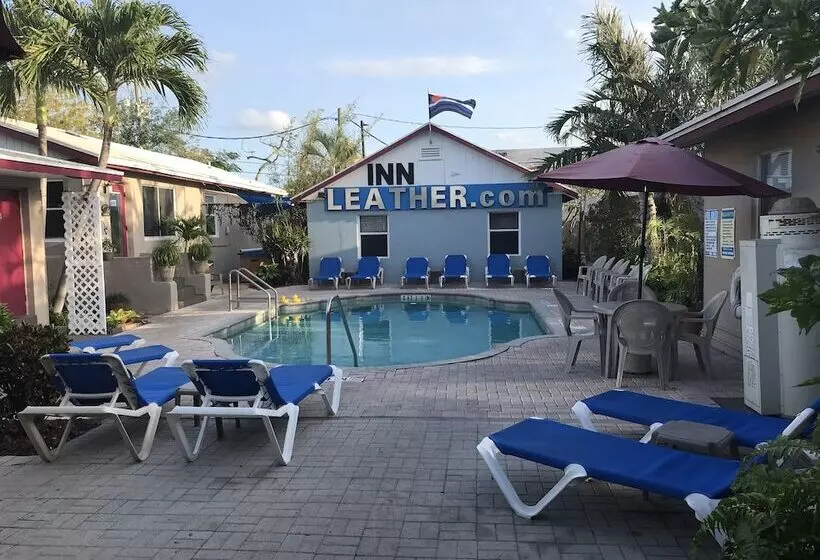 پانسیون Inn Leather Guest House Gay Male Only