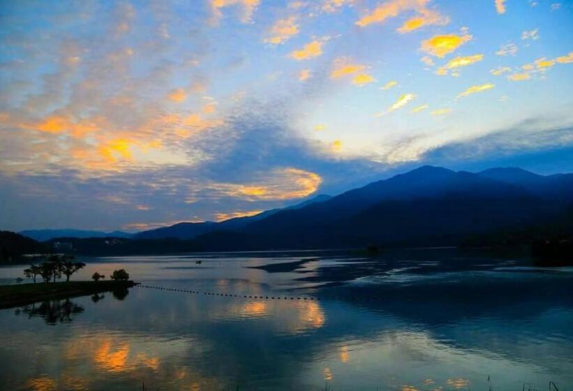膳宿费 Sun Moon Lake Friday Inn Backpacking