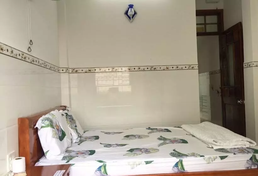 پانسیون Sunrise Guesthouse
