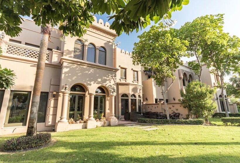 Yanjoon Holiday Villas   Palm Frond A