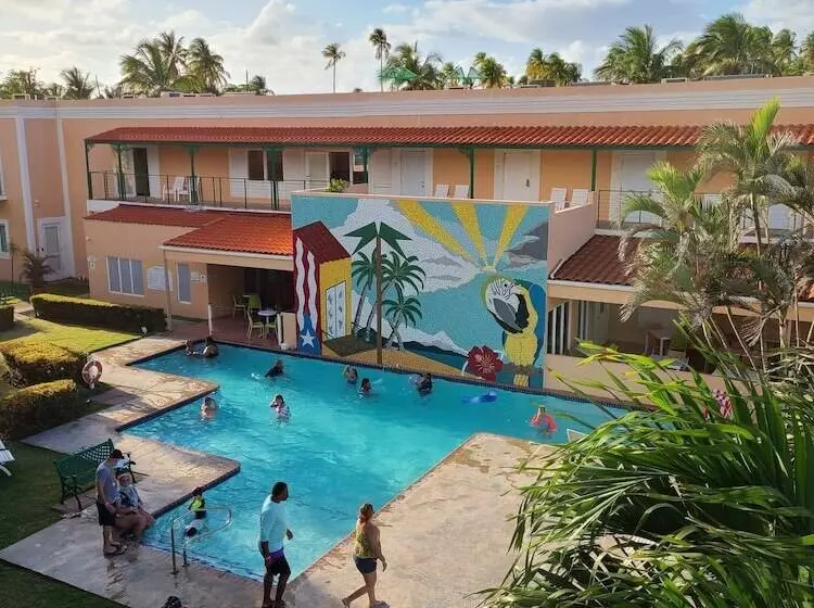 هتل Parador Palmas De Lucia