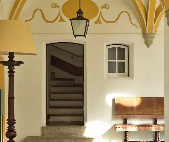 هتل Pousada Convento De Evora