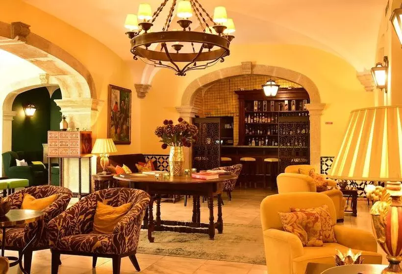 هتل Pousada Convento De Evora