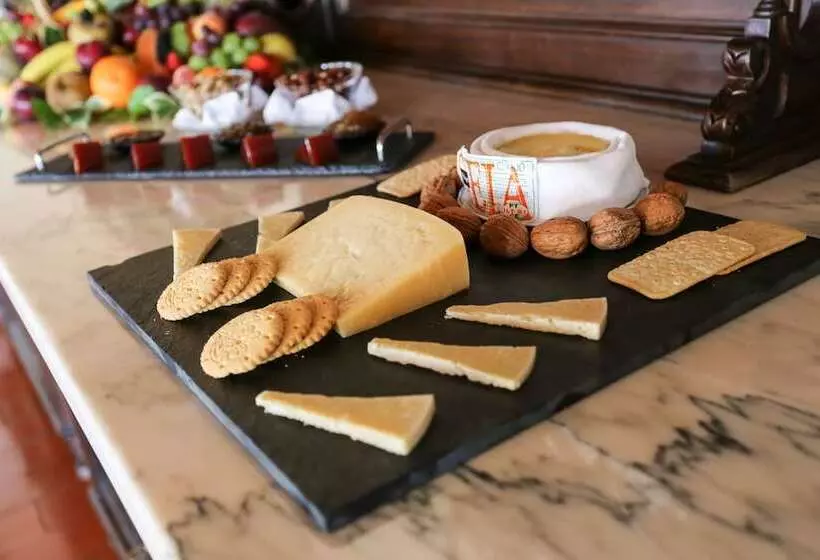 Отель Pousada De Valença