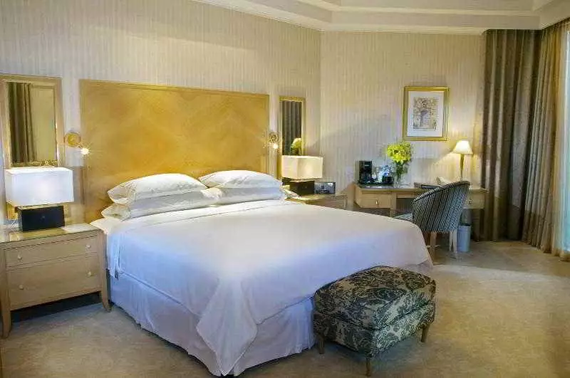 Sheraton Dammam Hotel & Convention Centre