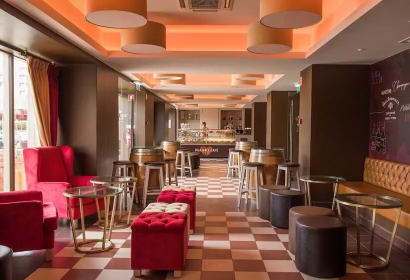 Отель Vila Gale Ampalius