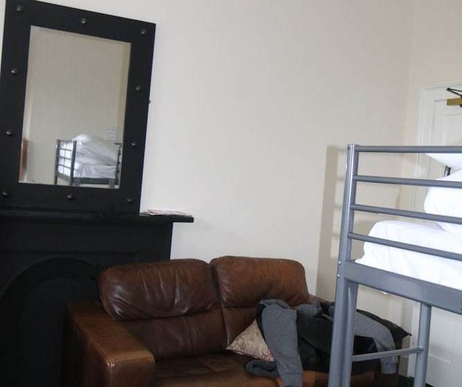 هاستل Capital Backpackers