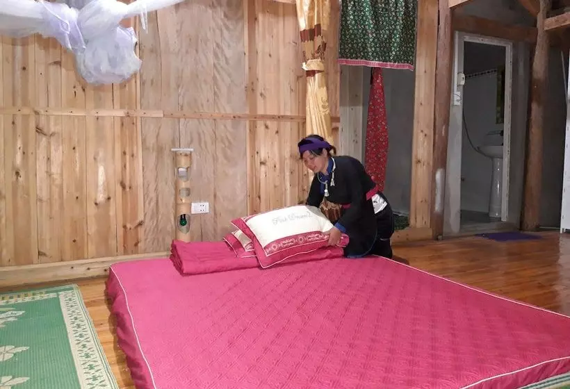 هاستل Homestay Van Khuya