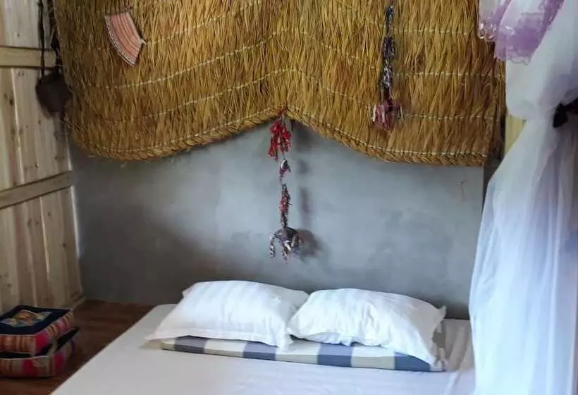 هاستل Homestay Van Khuya