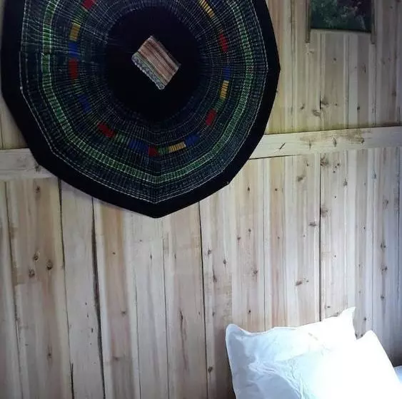 هاستل Homestay Van Khuya