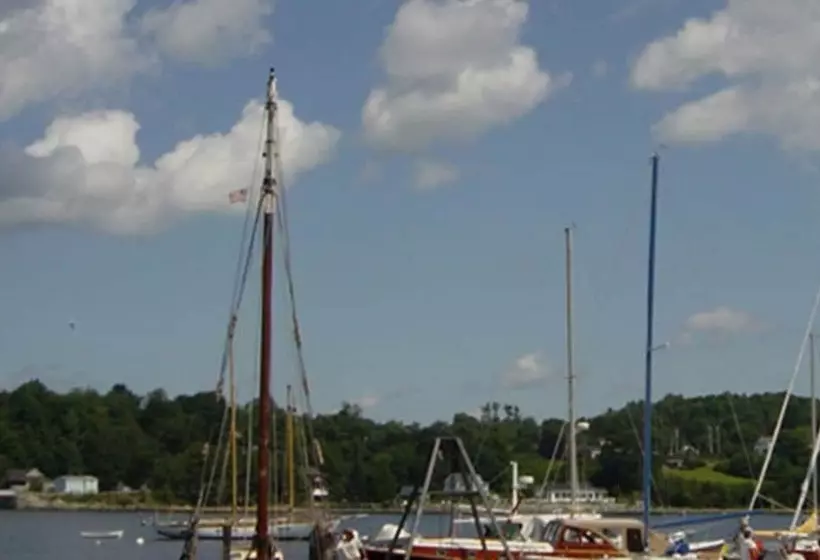 Aamiaismajoitus (B&B) Belfast Bay Inn