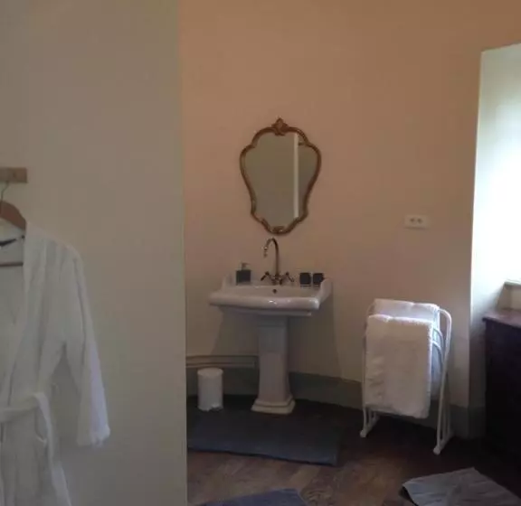 ベッドアンドブレックファースト Chateau Du Val Larbont