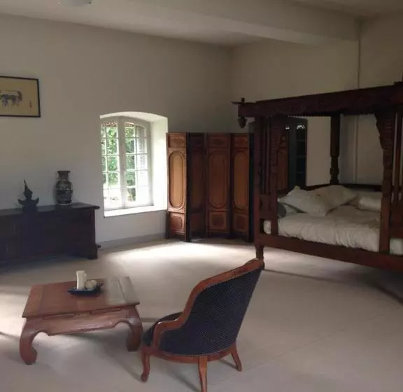 ベッドアンドブレックファースト Chateau Du Val Larbont