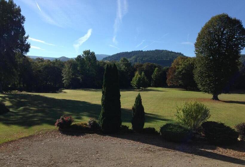 تختخواب و صبحانه Chateau Du Val Larbont