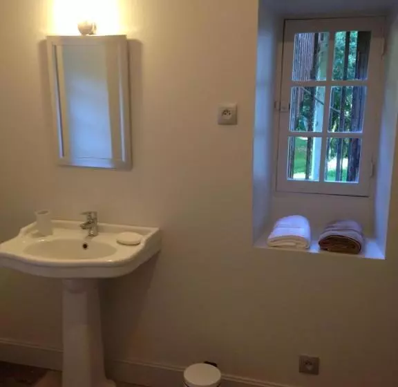 ベッドアンドブレックファースト Chateau Du Val Larbont