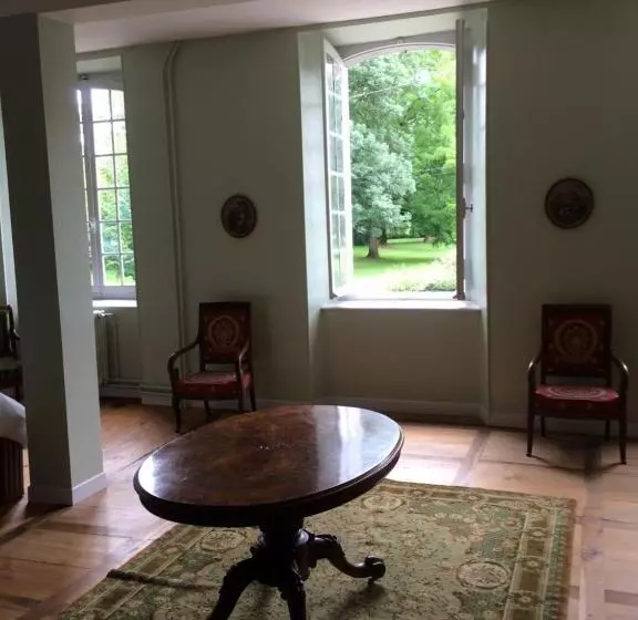 ベッドアンドブレックファースト Chateau Du Val Larbont