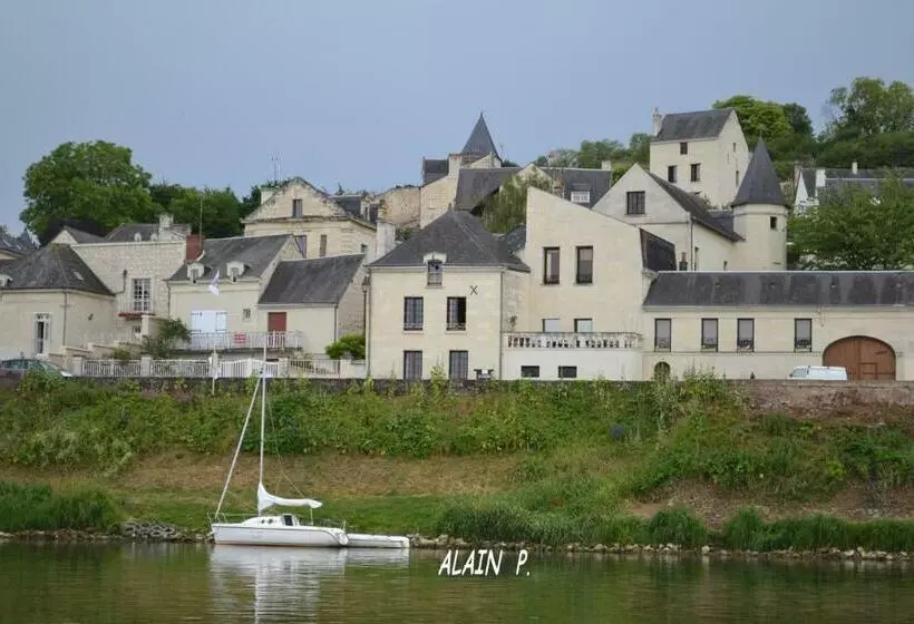 ベッドアンドブレックファースト Le Prieuré