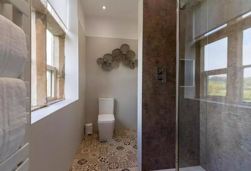 Aamiaismajoitus (B&B) Ruswarp Hall   Whitby