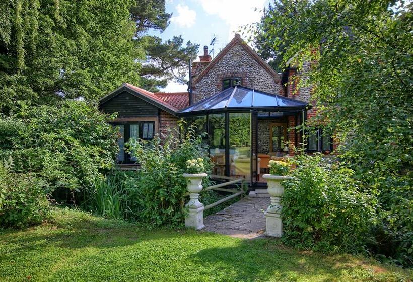 ホテル Felbrigg Lodge Bed And Breakfast