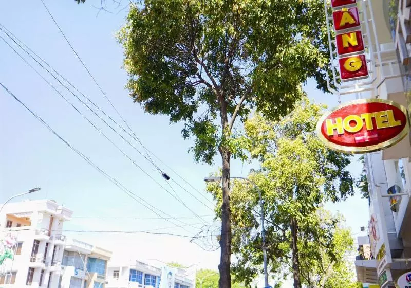هتل Nữ Hoàng
