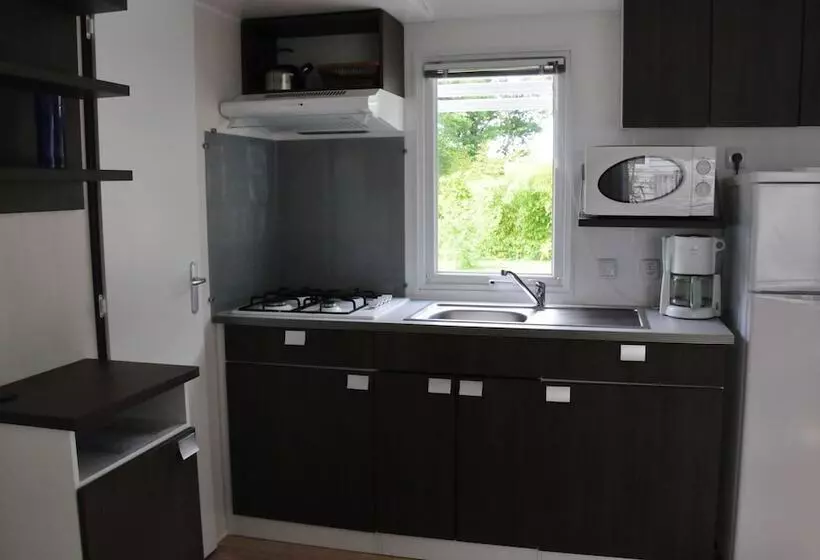 Hotelli Sunêlia L Orangerie De Lanniron