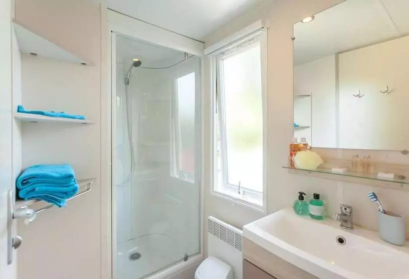 Hotelli Sunêlia L Orangerie De Lanniron