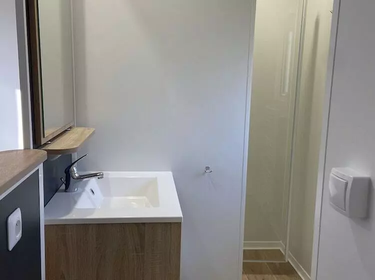 Hotelli Sunêlia L Orangerie De Lanniron