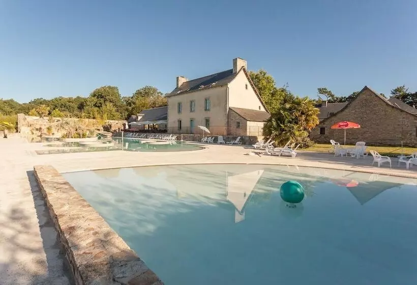 Hotelli Sunêlia L Orangerie De Lanniron