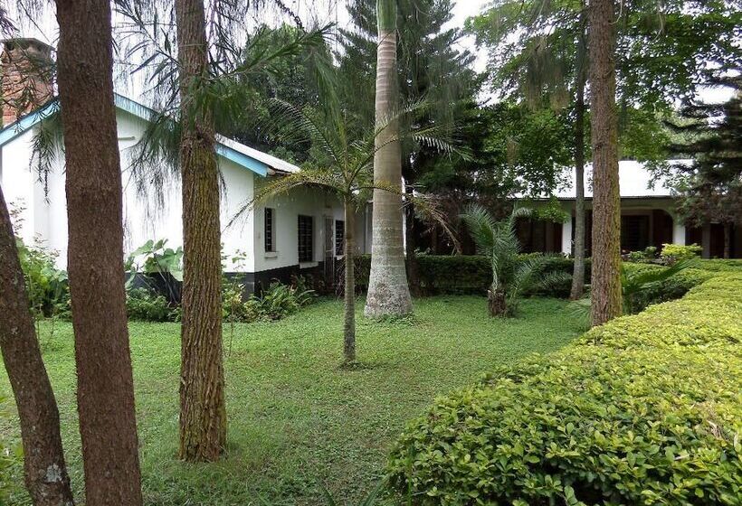 ペンション Kasi Tembo Rest House