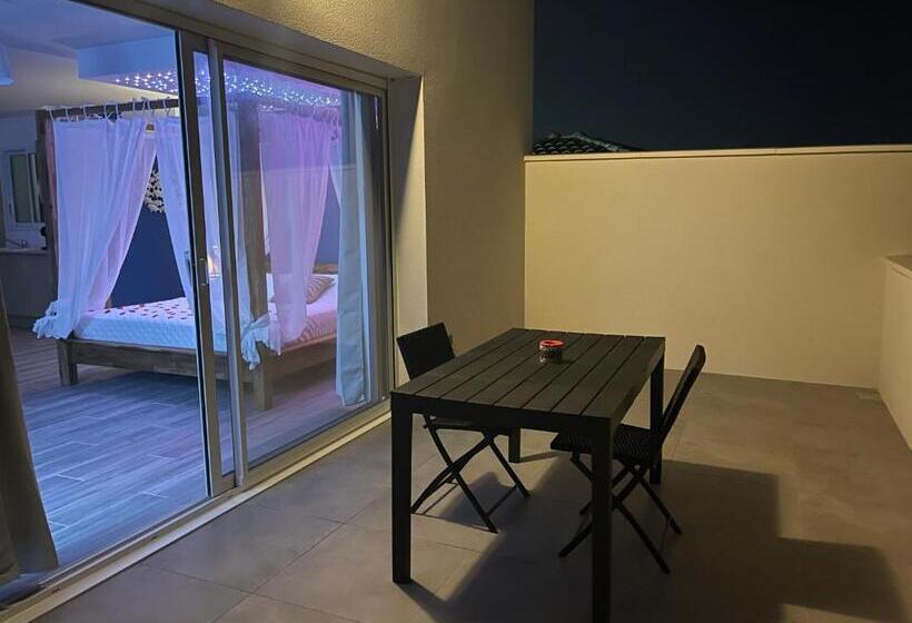 פנסיון La Paillote Exotique Spa