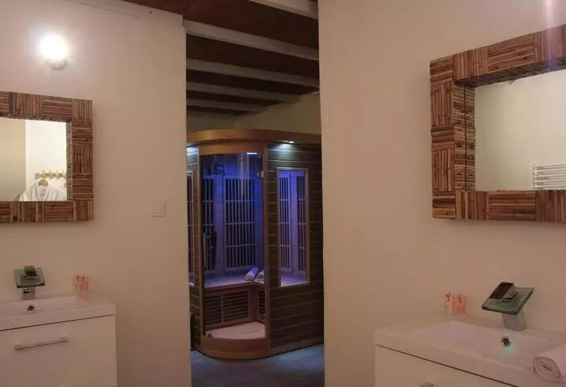 Majatalo La Paillote Exotique Spa