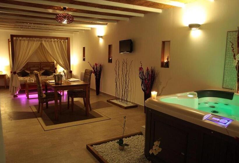 פנסיון La Paillote Exotique Spa