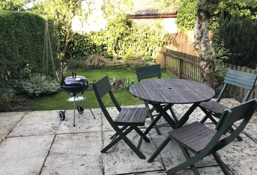 Sunny Cottage