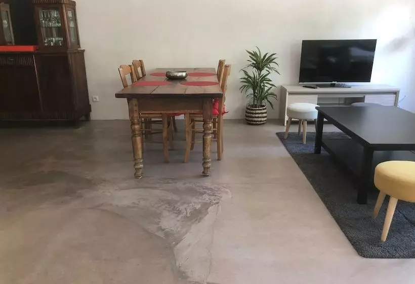 Du Coté De Chez Soi