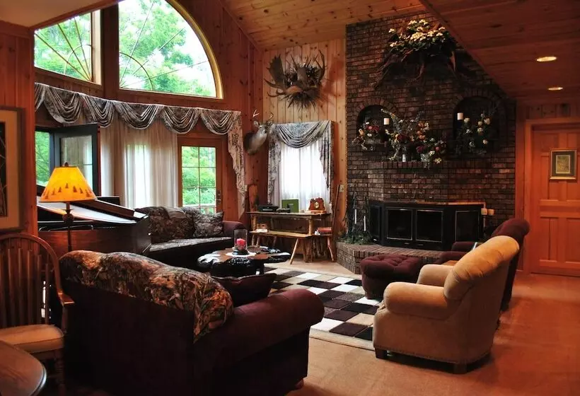 Horton Creek Inn B&b