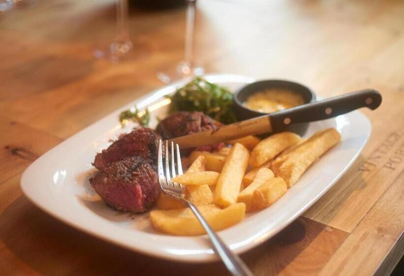 فندق فئة نجمة واحدة The Rose And Crown