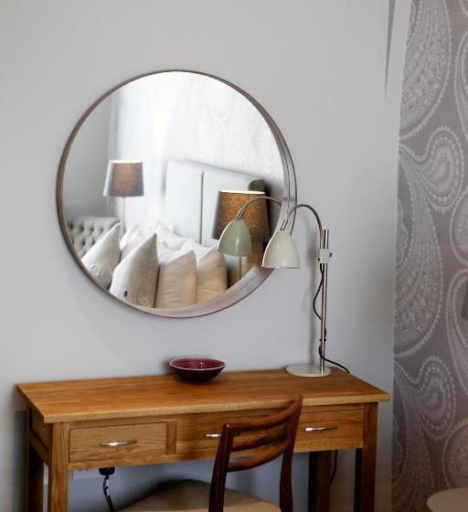 فندق فئة نجمة واحدة The Rose And Crown