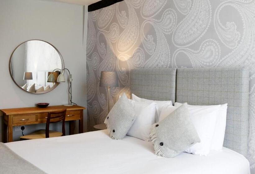 فندق فئة نجمة واحدة The Rose And Crown