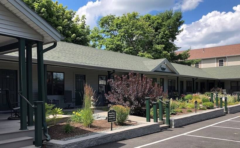 בית מלון כפרי Island Place