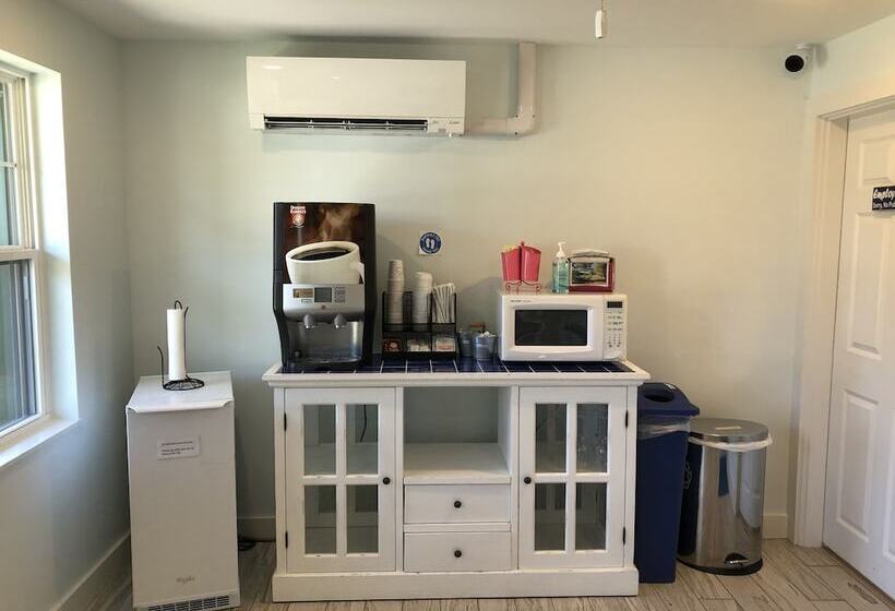 בית מלון כפרי Island Place