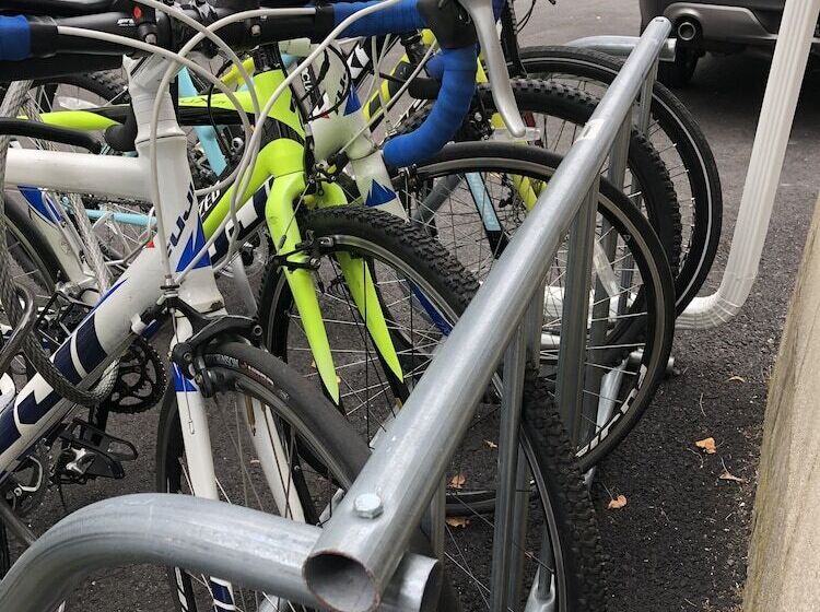 בית מלון כפרי Island Place