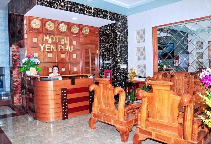 هتل Khach San Yen Phu