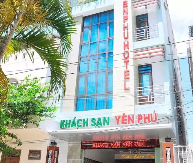 هتل Khach San Yen Phu